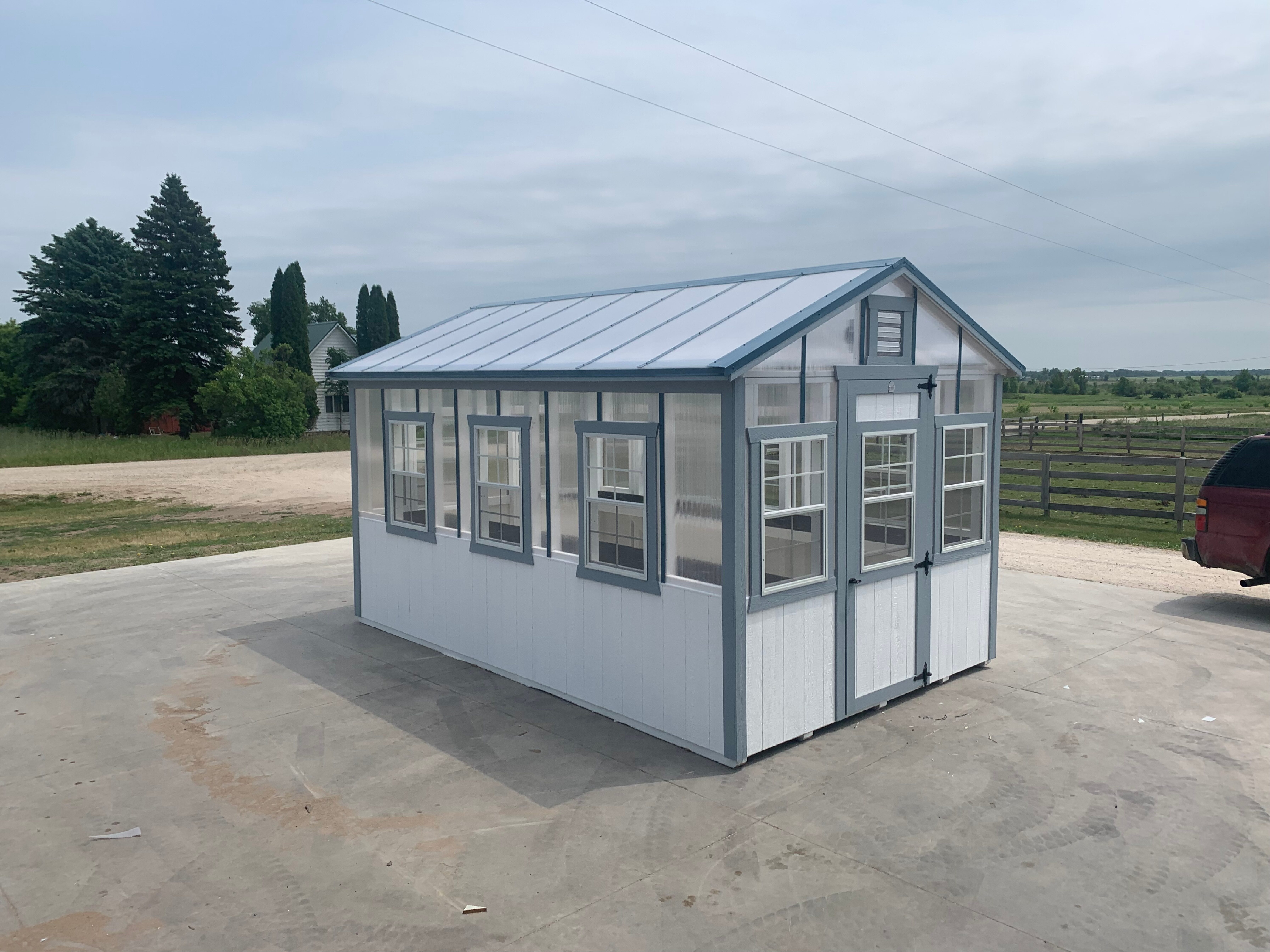 10x16 Deluxe Greenhouse